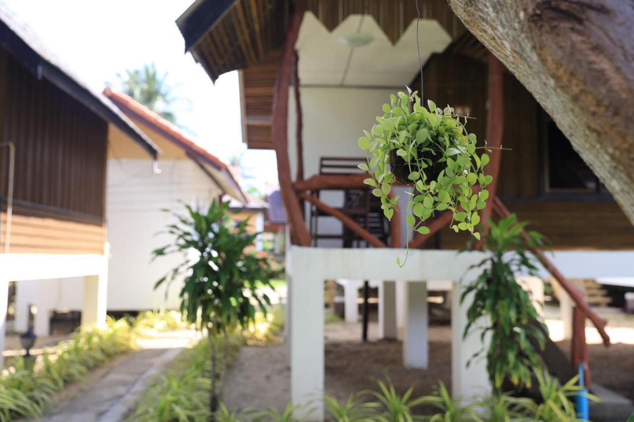 Shangrilah Bungalow Mae Nam Exterior foto